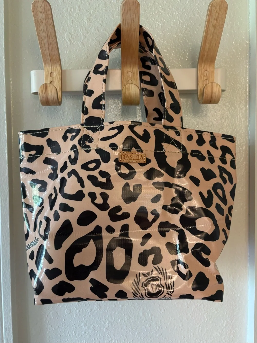 Consuela tote - Picture 1 of 3